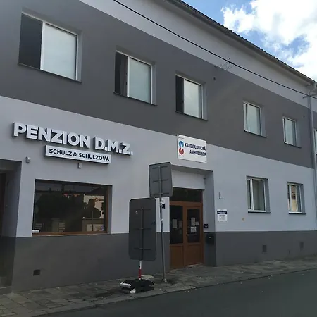 Dmz Gæstehus 3*