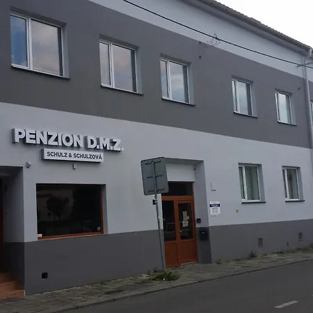 Dmz Casa de hóspedes 3*