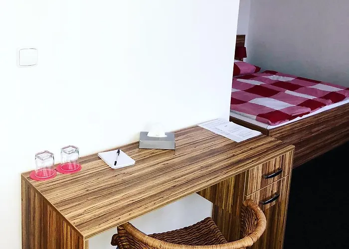 Casa de hóspedes Dmz 3*